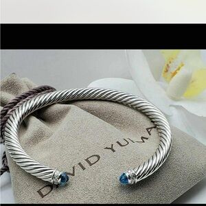 David Yurman new authentic w authenticity size medium comes w dustbag 5mm